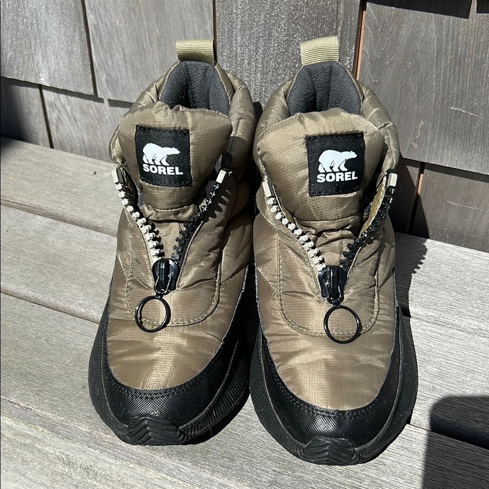 EUC! Sorel Puffer Boots